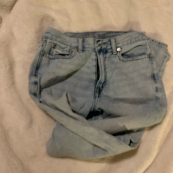American Eagle Jeans - Picture 3 of 5